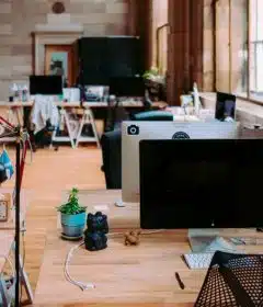 Faut-il plutôt louer ou acheter des bureaux